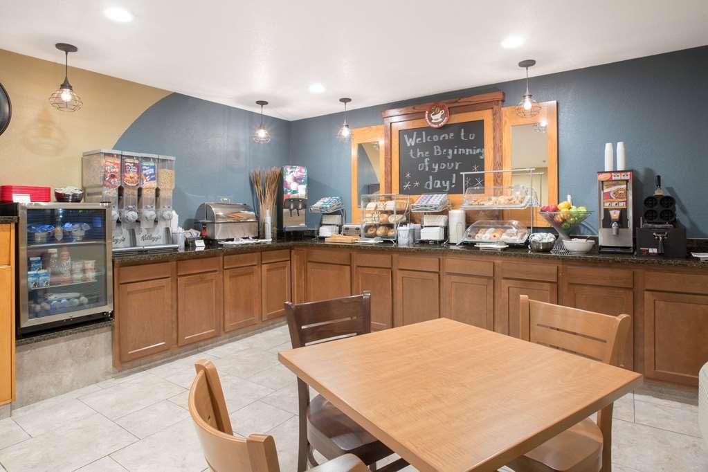 Americinn By Wyndham Mount Pleasant Съоръжения снимка