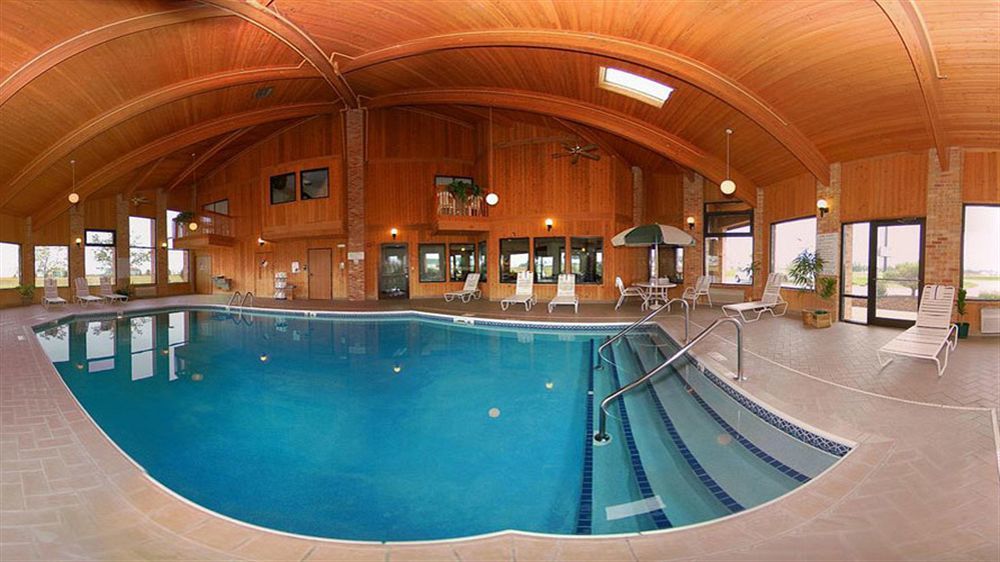Americinn By Wyndham Mount Pleasant Екстериор снимка